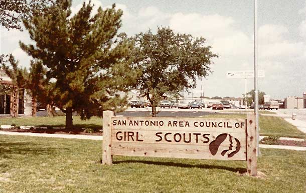 1980 image of old GSSWT sign that says San Antonio Area Council of Girl Scouts